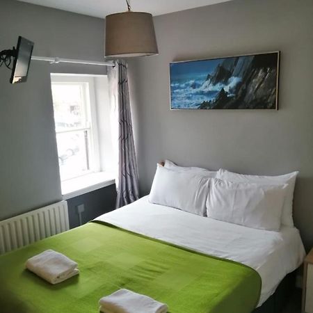 An File Economy Rooms Westport Exterior foto